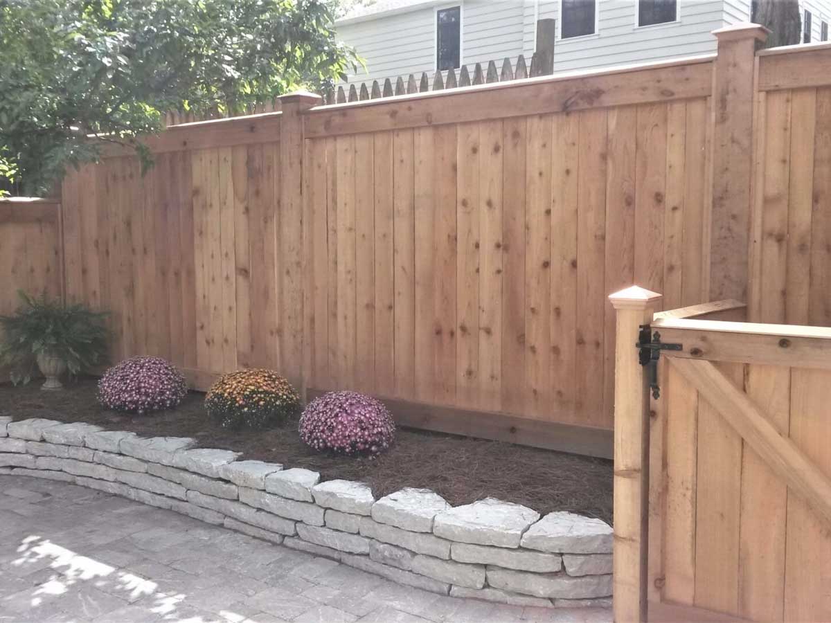 Photo of a wood fence from a fence company in Columbus Ohio